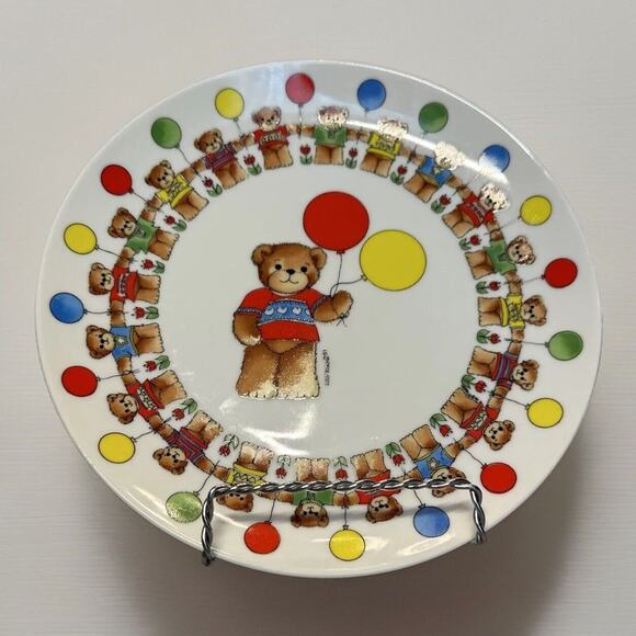 Vintage 1983 Enesco Lucy and Me Plate by Lucy Rigg – Bear with Balloons – 8.25” - Picture 1 of 5